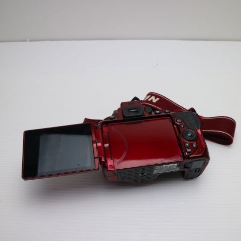 D5500 レッド 一眼レフ Nikon 本体 土日祝発送OK 04000