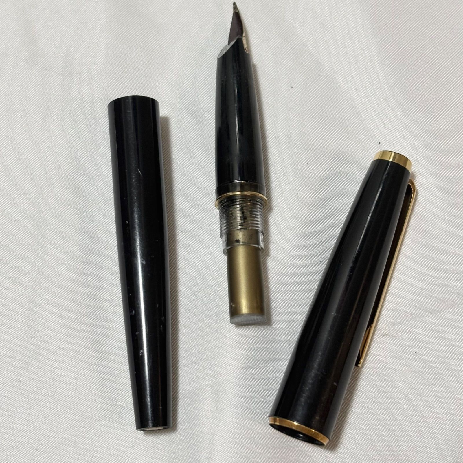 Mont Blanc モンブラン 万年筆 ブラック 文房具 筆記用具 品 筆記未 ケース付き WWW_OPDRERGINERDOGAN_COM