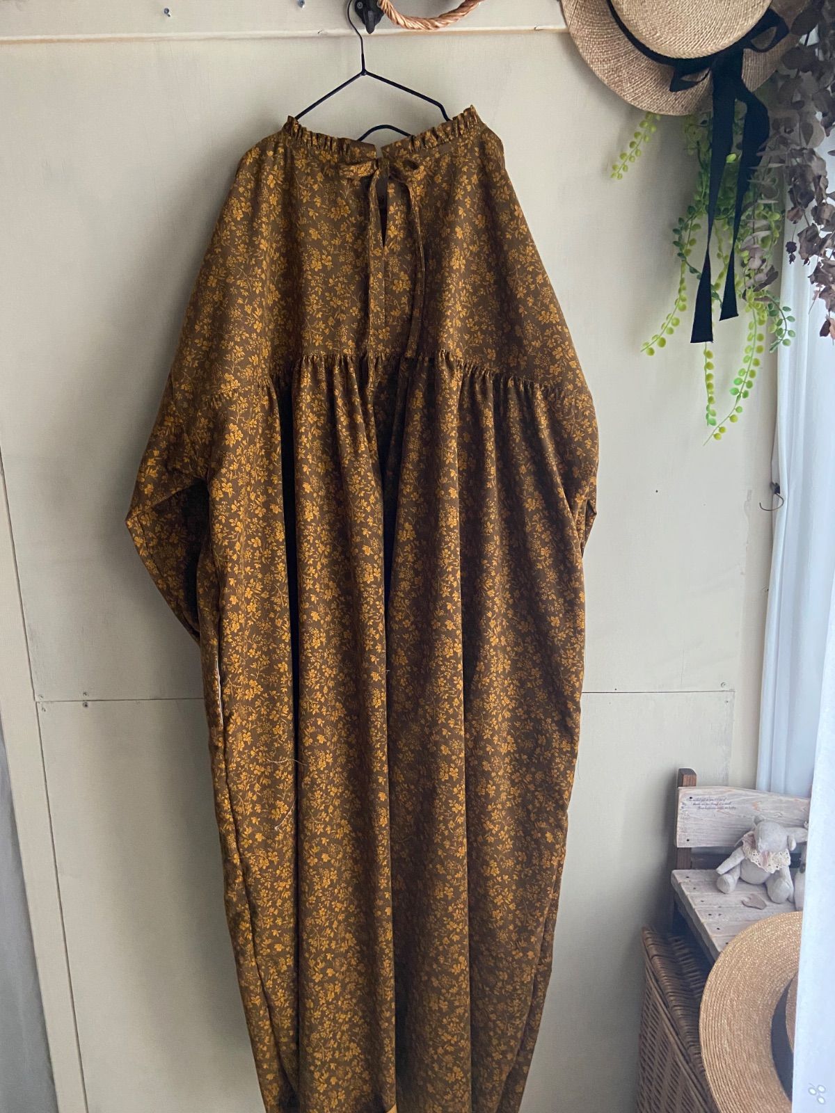 フリルギャザーワンピース