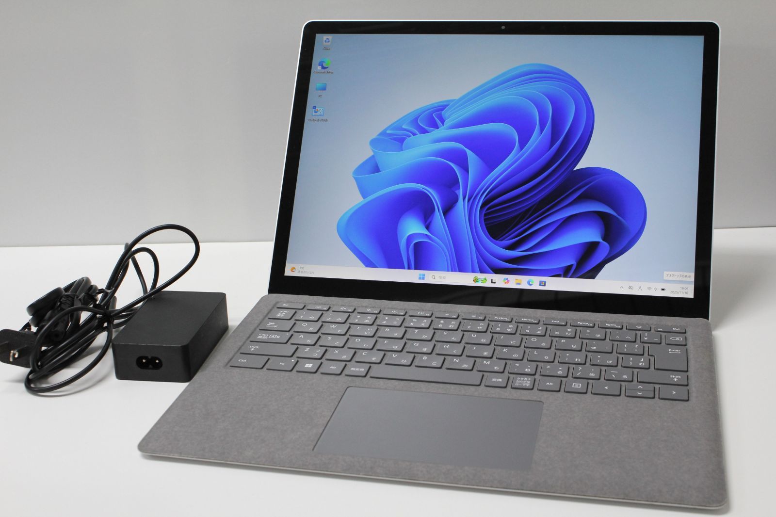Surface Laptop 4 13.5インチ AMD Ryzen 5 256GB 8GB ④