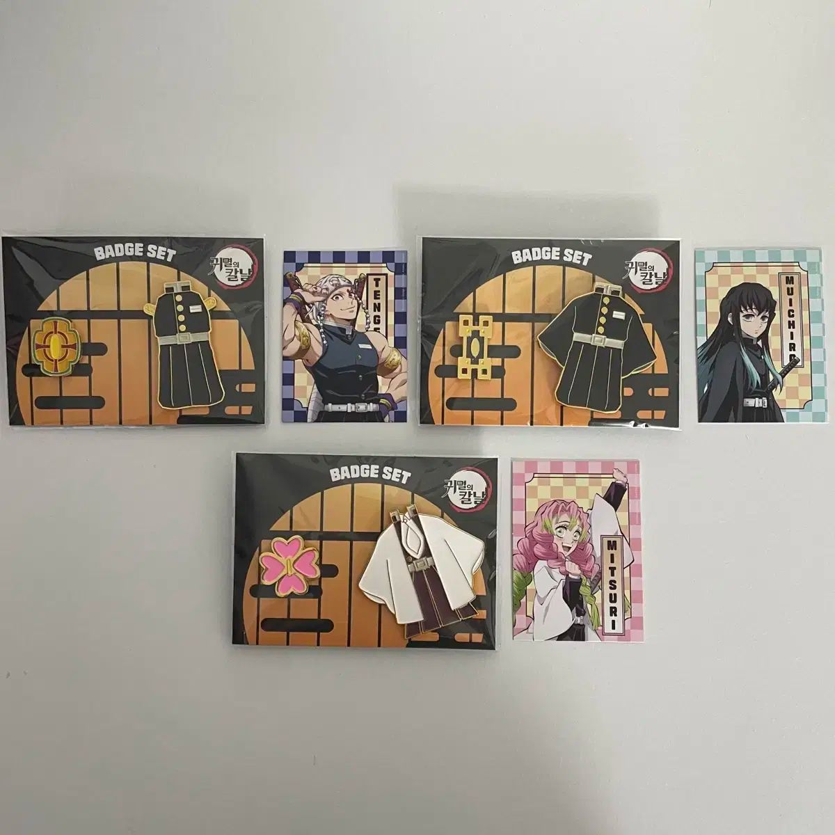 鬼滅の刃 CGVコスチュームバッジ 1弾 宇髄 天元 時透 無一郎 甘露寺 蜜璃 まとめ