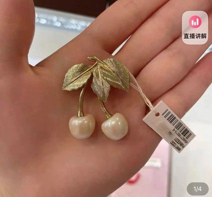 vendome boutique ゴールド ブローチ