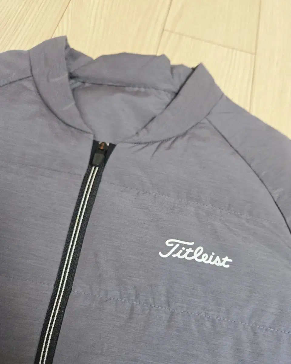 軽量ダウン レディース