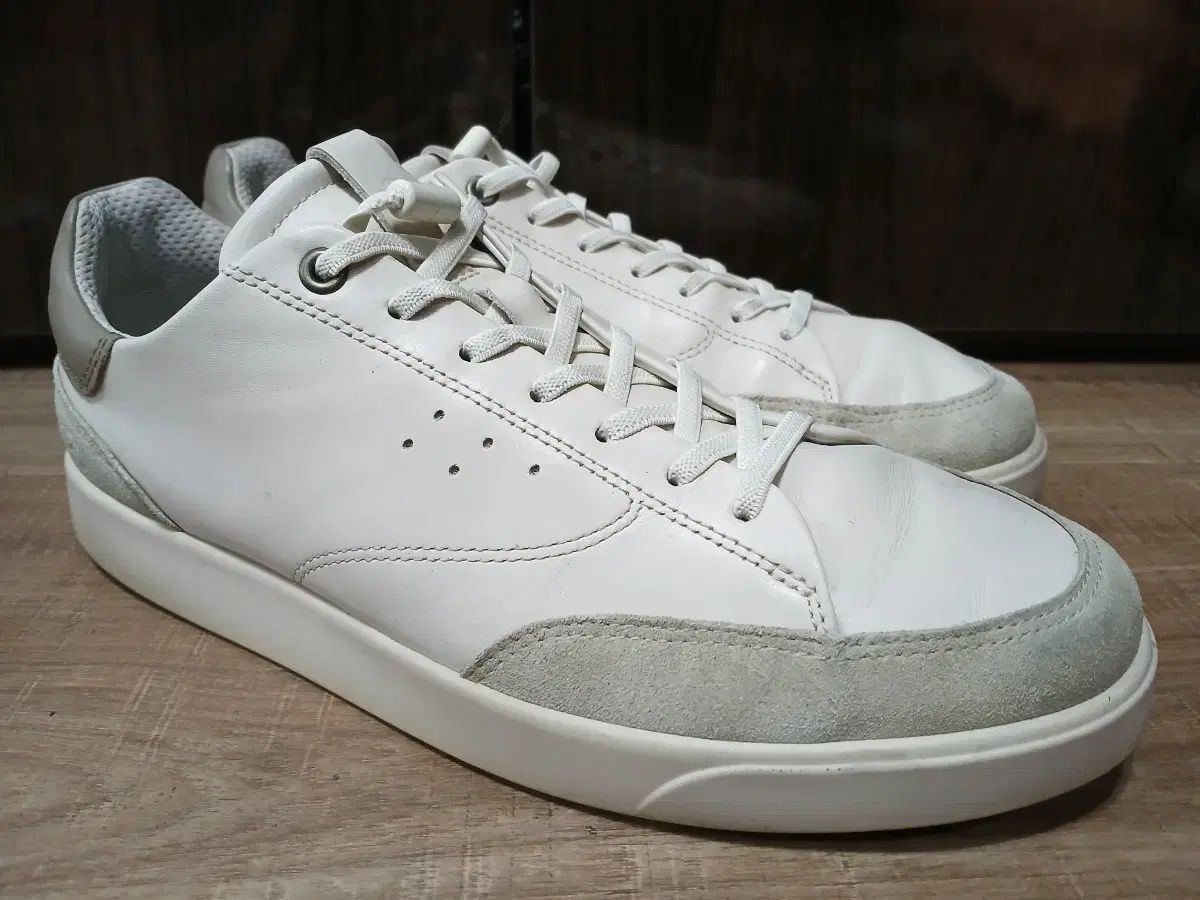 エコー ゴルフシューズ バイオム G3 3E ホワイト　42 ECCO 良い ゴルフシューズホワイト 42 エコー ゴルフシューズ バイオム