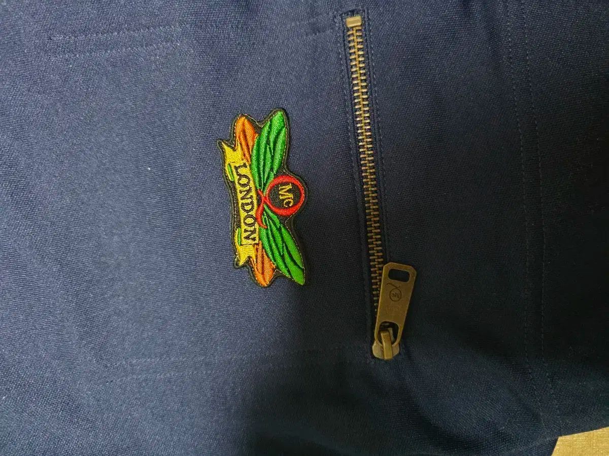 XXL アレキサンダー マックイーン トラックパンツ