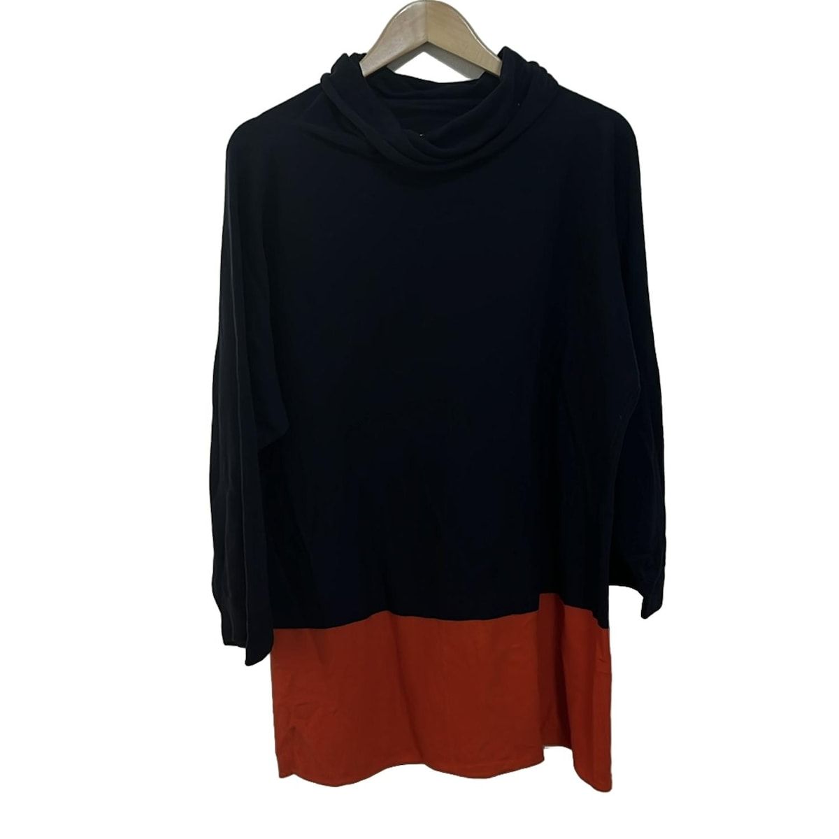 me ISSEY MIYAKE(ミー/イッセイミヤケ) 長袖セーター レディース