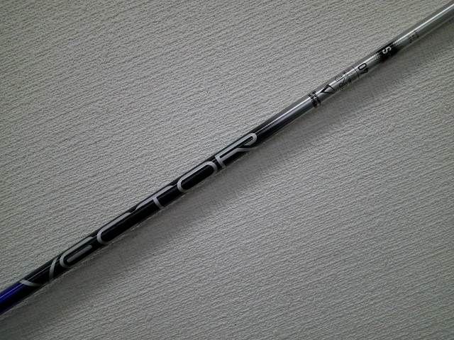 中古 デザインチューニング VECTOR DW 40（R） 44インチ/S/0[5502