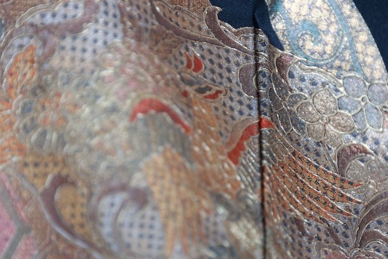 黒留袖　黒　ゴールド濃淡　珊瑚朱　鳳凰　青海波　七宝　花　五つ紋桔梗　B1093 黒留袖 黒 ゴールド濃淡 珊瑚朱 鳳凰 青海波 七宝 花 五つ紋桔梗 B1093