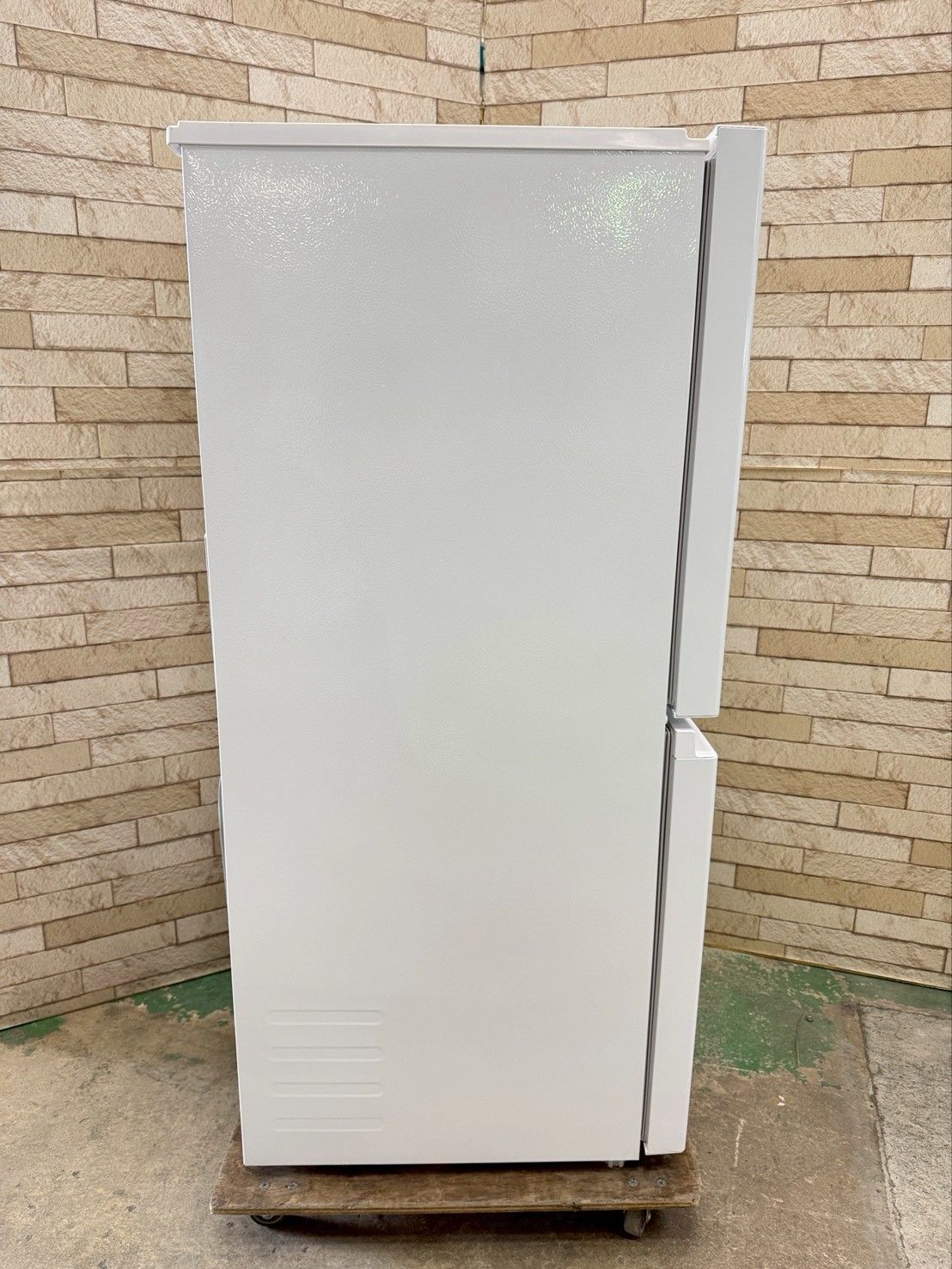 高年式】大阪送料無料☆3か月保障付き☆冷蔵庫☆アクア☆2ドア☆2024年