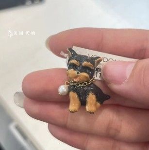 vendome boutique ヴァンドーム青山 イヌ 犬 プローチ