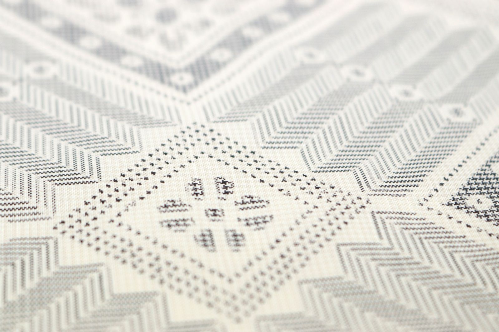 前田紬工房 本場奄美白大島