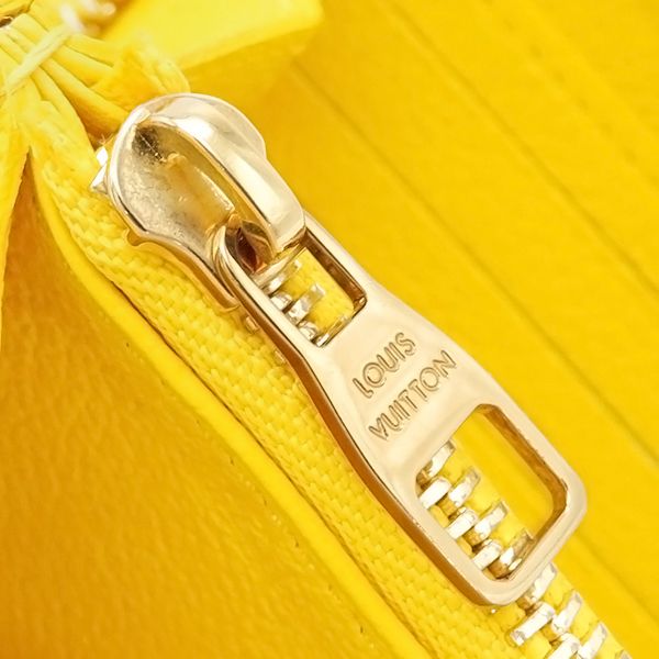 ラウンドファスナー チャーム付き