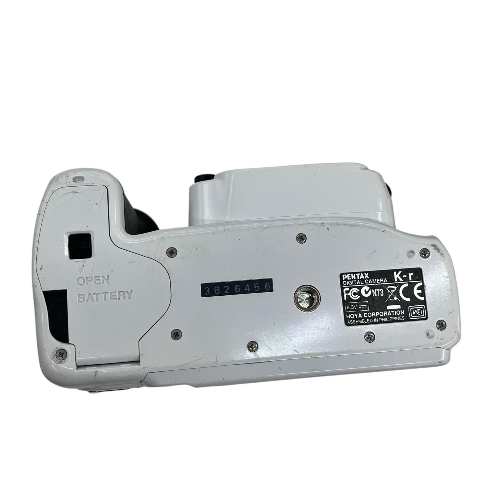 デジタルカメラ K