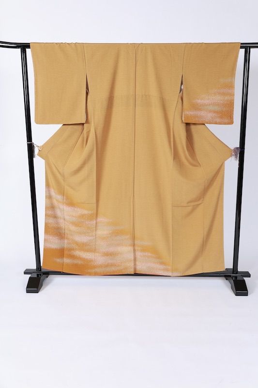 無地付け下げ　新品未使用品　カラシ　グリーン　ピンク　たたき　B1106 無地付け下げ 新品未使用品 カラシ グリーン ピンク たたき B1106