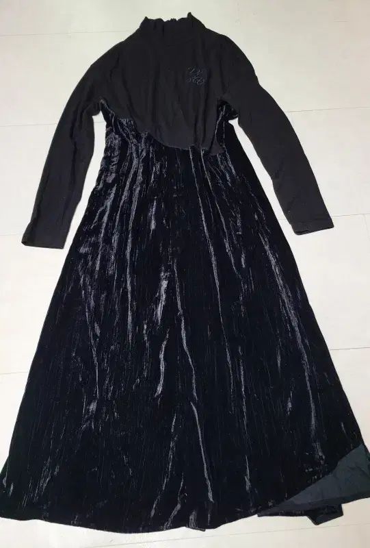  VOV ボブ アシンメトリー ツアーベルベット ハイネック ONE PIECE ポール1221 長袖 七分袖 その他