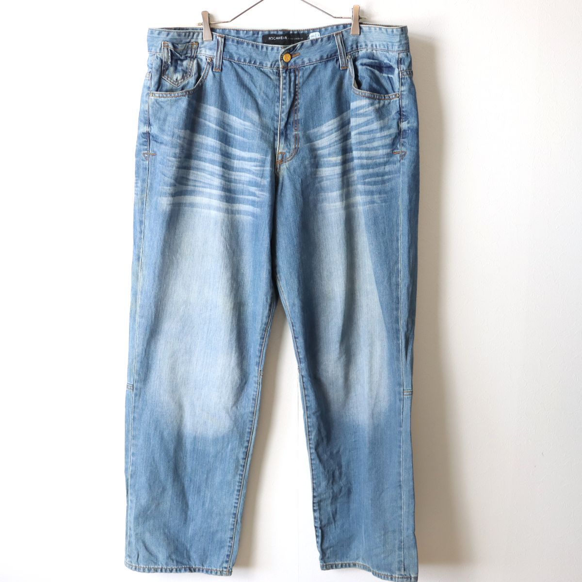 ROCAWEAR ロカウェア デニム デザイン ワイド 刺繍ロゴ W44 - メルカリ
