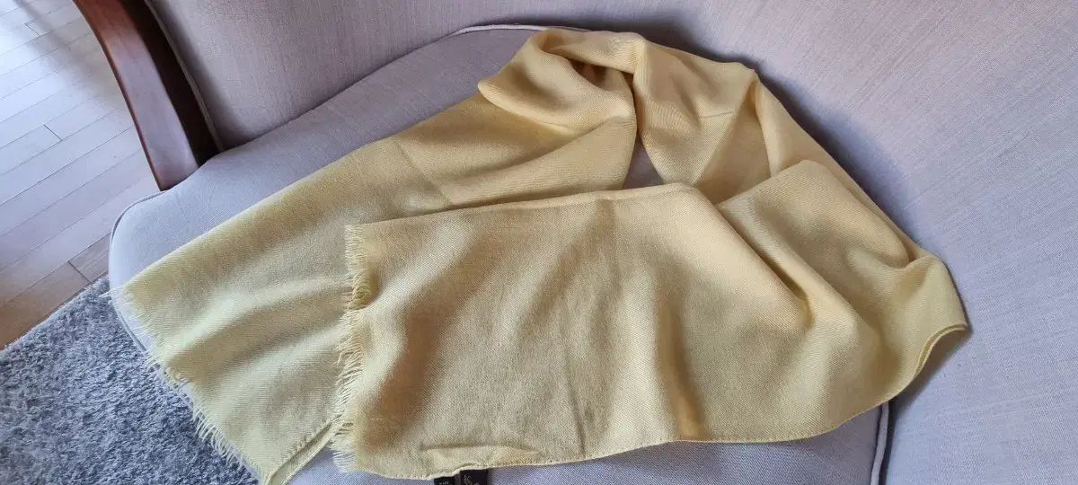 ロロ ピアーナ カシミア マフラー