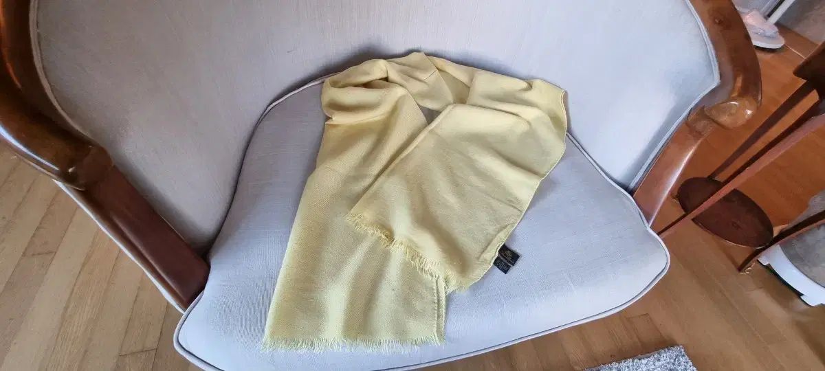 ロロ ピアーナ カシミア マフラー