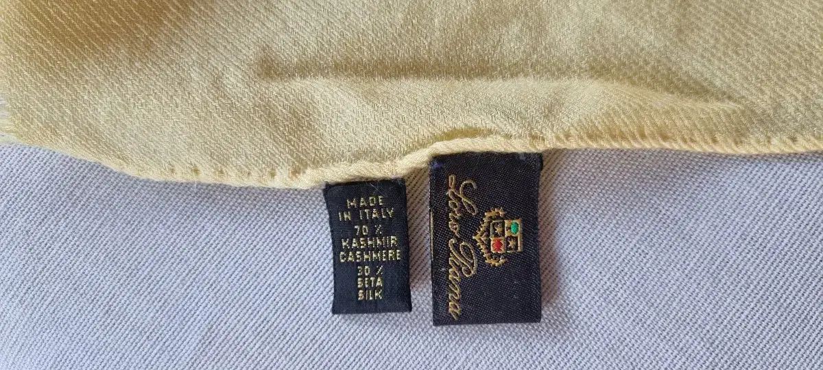 ピアーナ カシミア