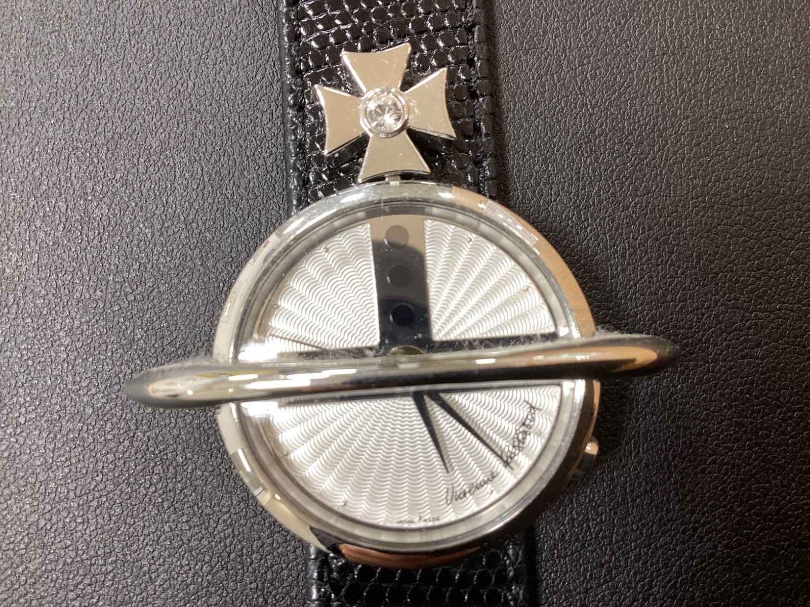 691 ヴィヴィアンウエストウッド