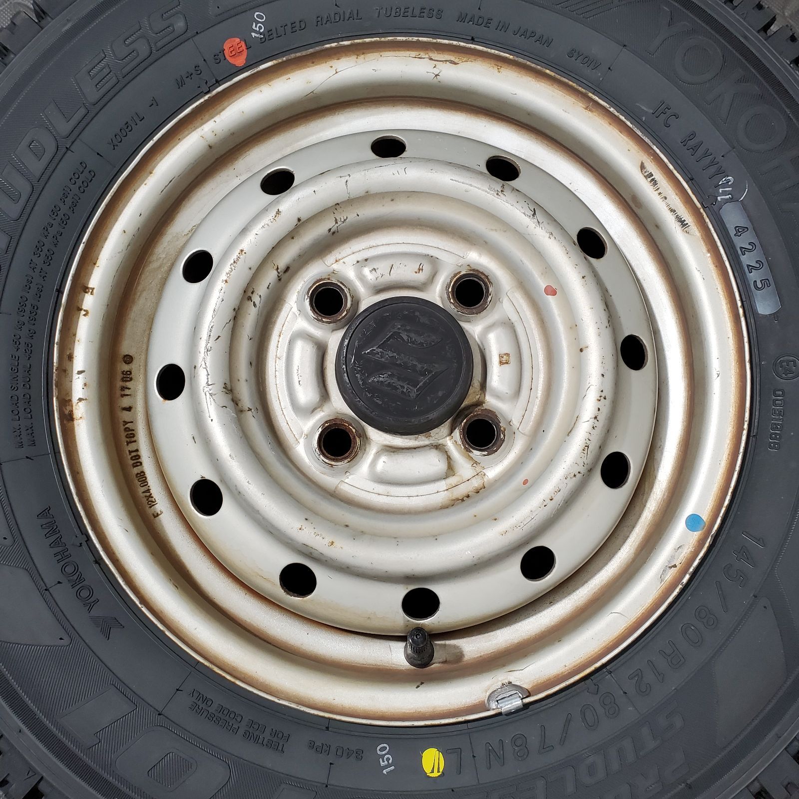 25年製 タイヤ 145 80 R 12 78 N LT ヨコハマ SY 01 スズキ キャリィ エブリィ スタッドレスタイヤ 冬タイヤ 1175