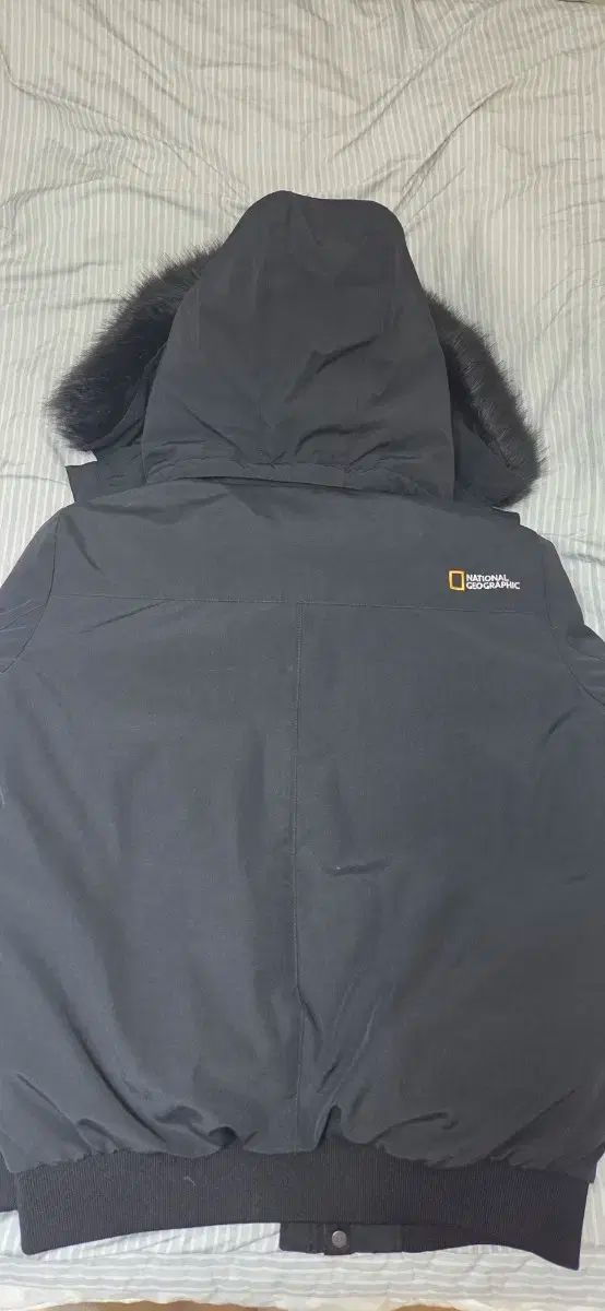 ナショナルジオグラフィック ブラック ダウン アウター 160