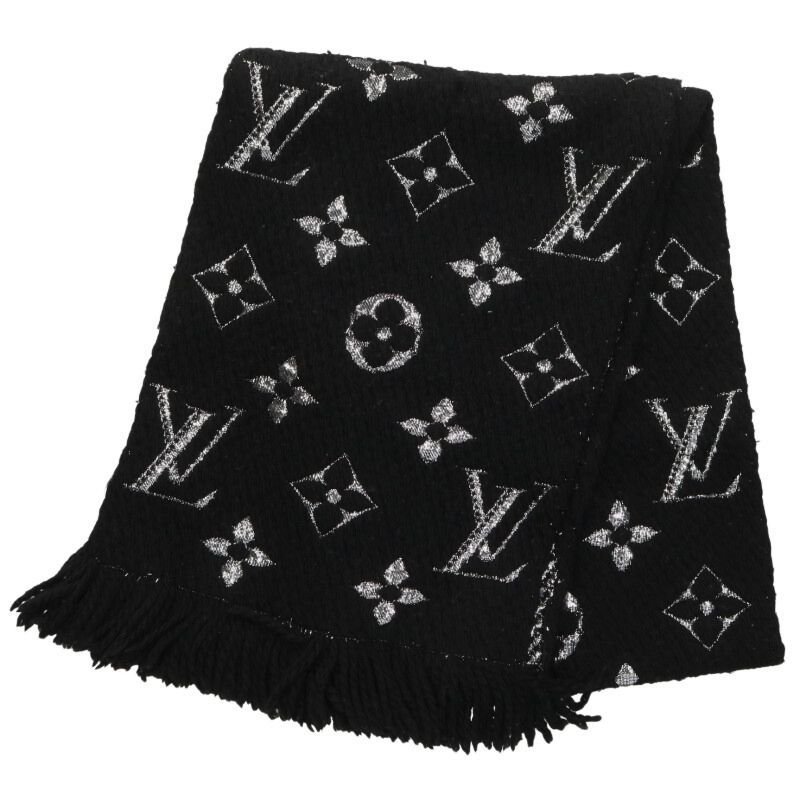 【新品未使用】ヴァレンティノiPhone14ケース VALENTINO ヴァレンティノ セール 人気 チェーン iPhone14ケース