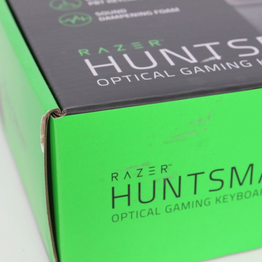 新世代の Razer Huntsman V2 JP Linear Optical Switch RZ03-03930800-R3J1 ゲーミングキーボード レイザー 本体 お買い物の参考にどうぞ。