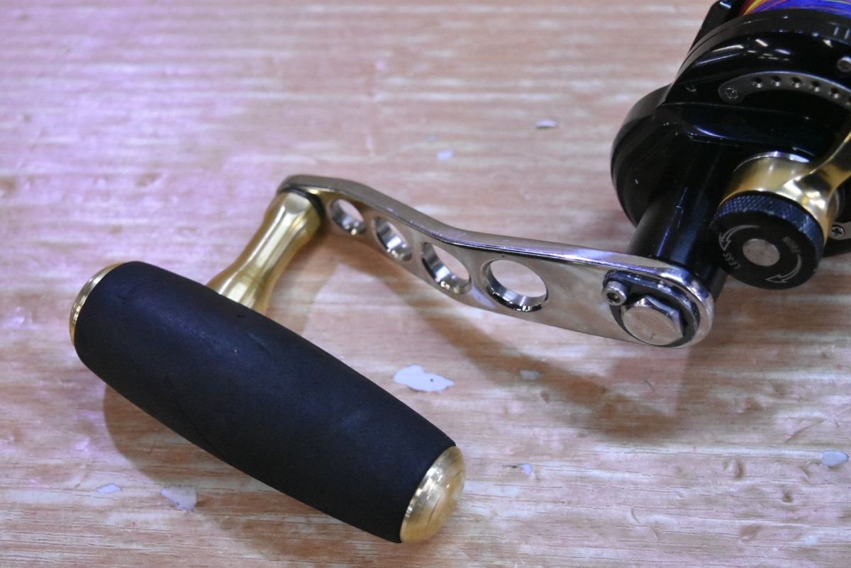 オーシャンフリークス キャプチャ 30HG 左 ベイトリール Ocean freaks