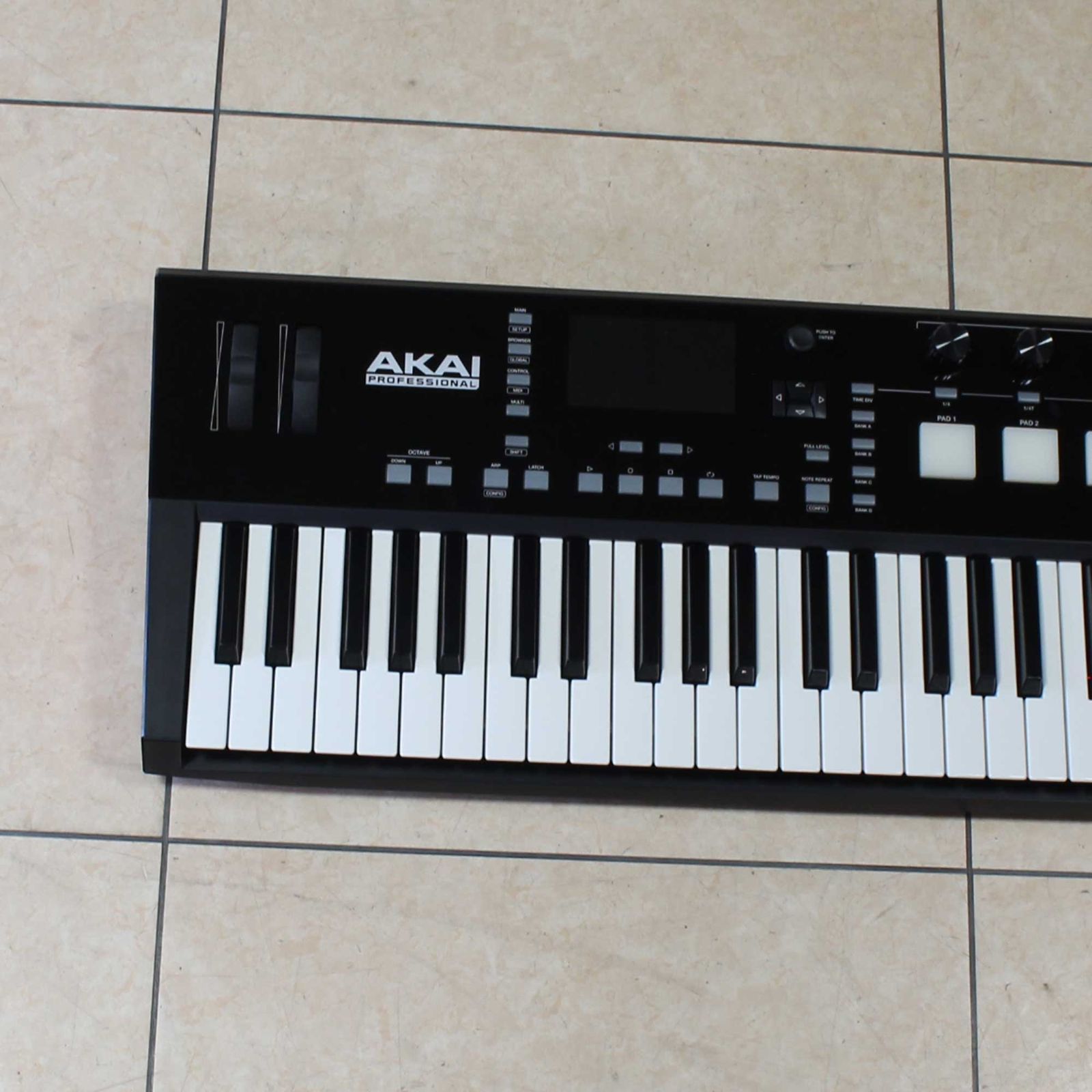 中古 AKAI Advance 61 - メルカリ