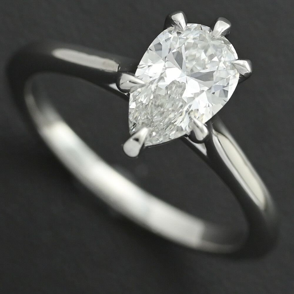 0.76 ct ダイヤモンドリング･指輪 Pt 950-4.0 g 8号 48 プラチナ 翌日配送可 ♀ N レディース 595195