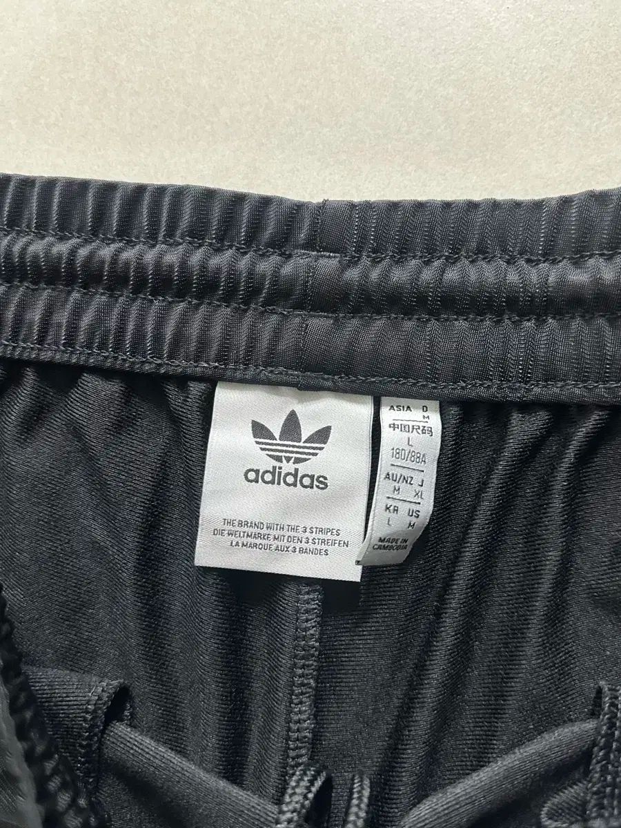 アディダス トラックパンツ ファイヤーバード ブラック