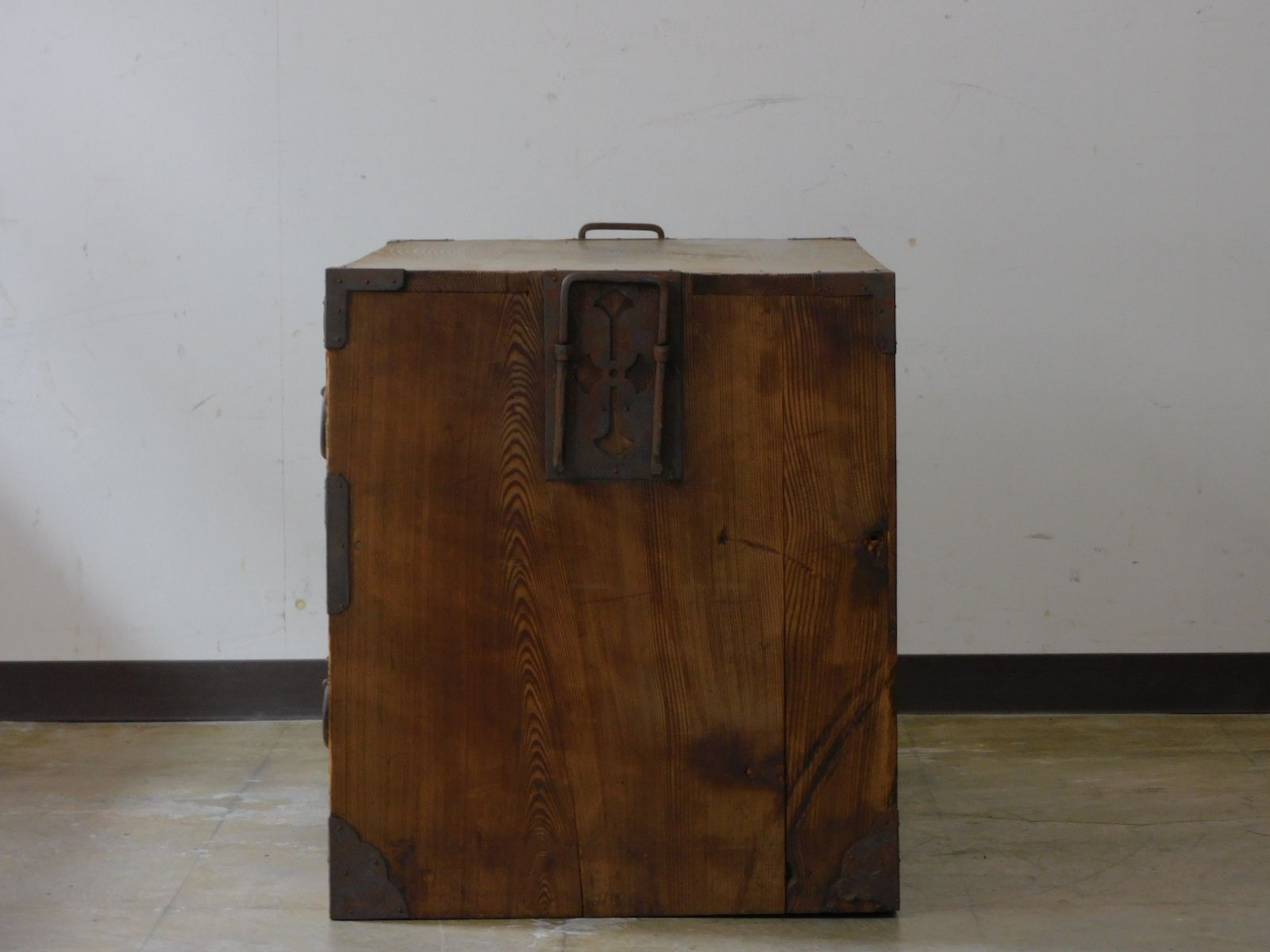 丸金具 時代箪笥 HK-a-05692 / たんす アンティーク チェスト 知工箪笥