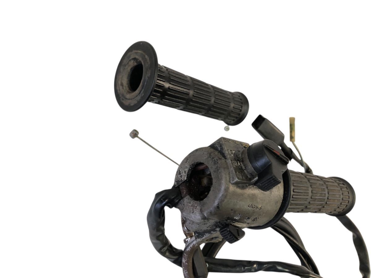 Z400LTD KZ400H ツイン 右側 ハンドルスイッチ スロットルホルダー