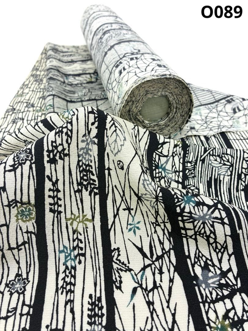 小紋 紅型調 縦柄 ちりめん 反物 正絹 O 089