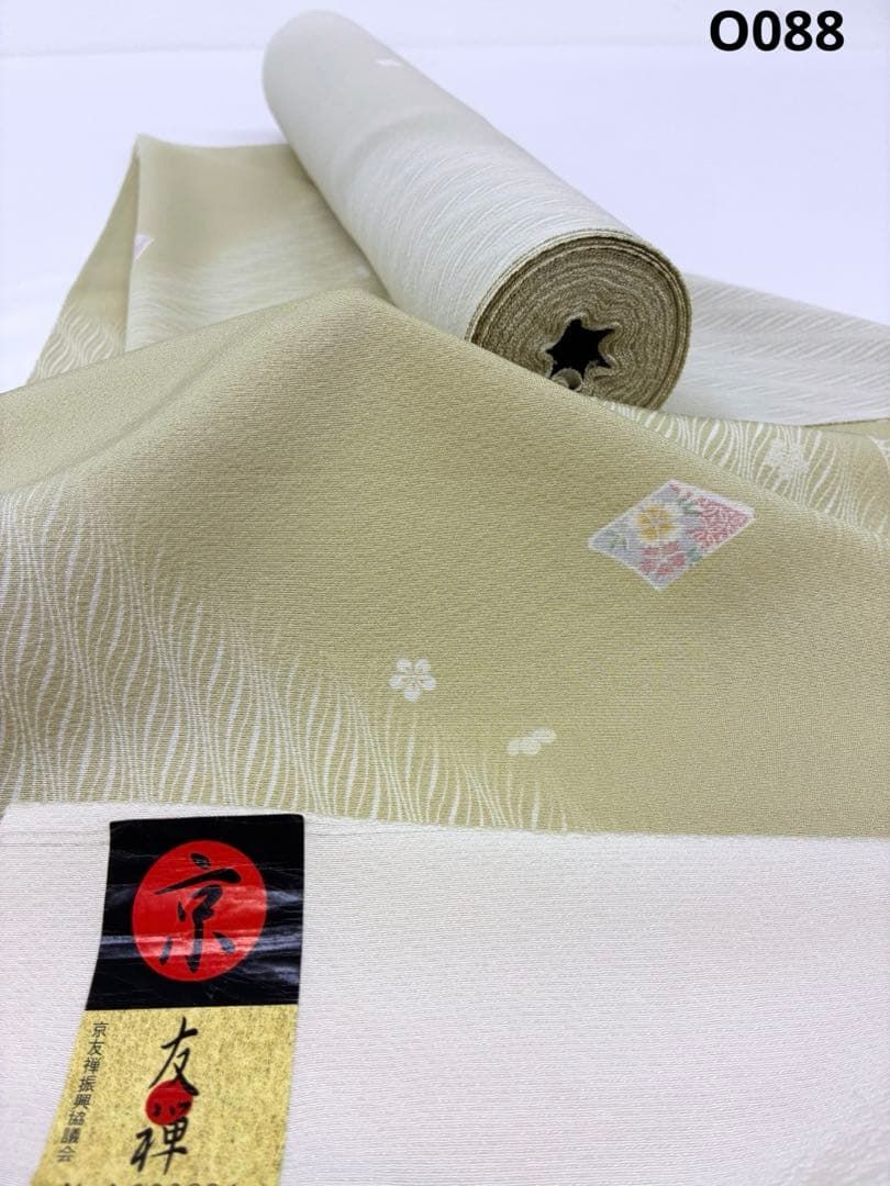 小紋 京友禅 ちりめん 桜 本 反物 正絹 O 088