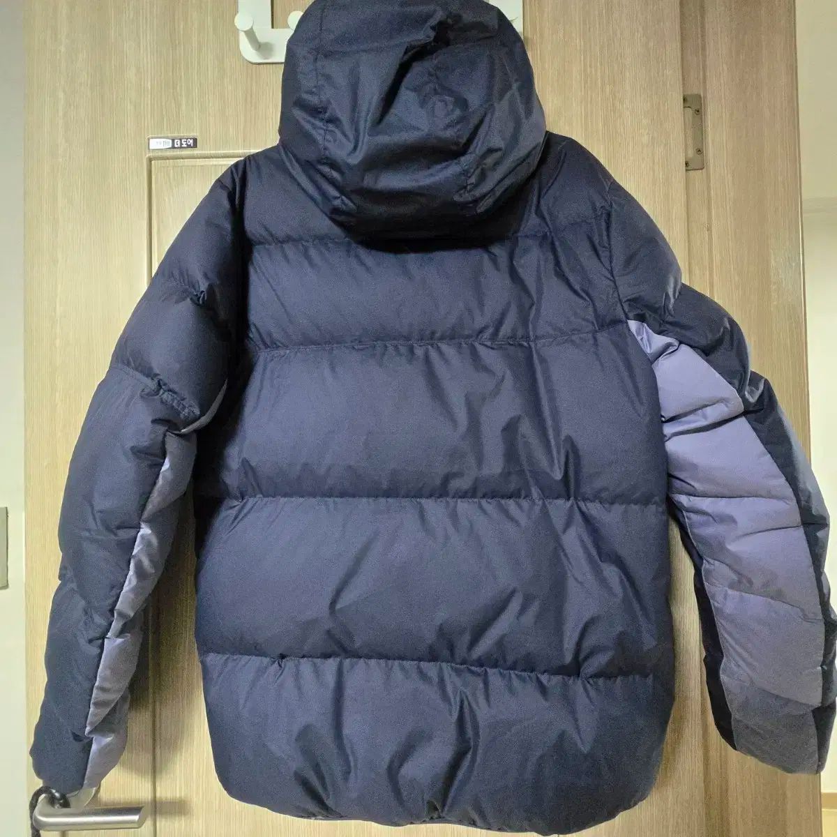 トッテナム 23 24 ダウン Sサイズ