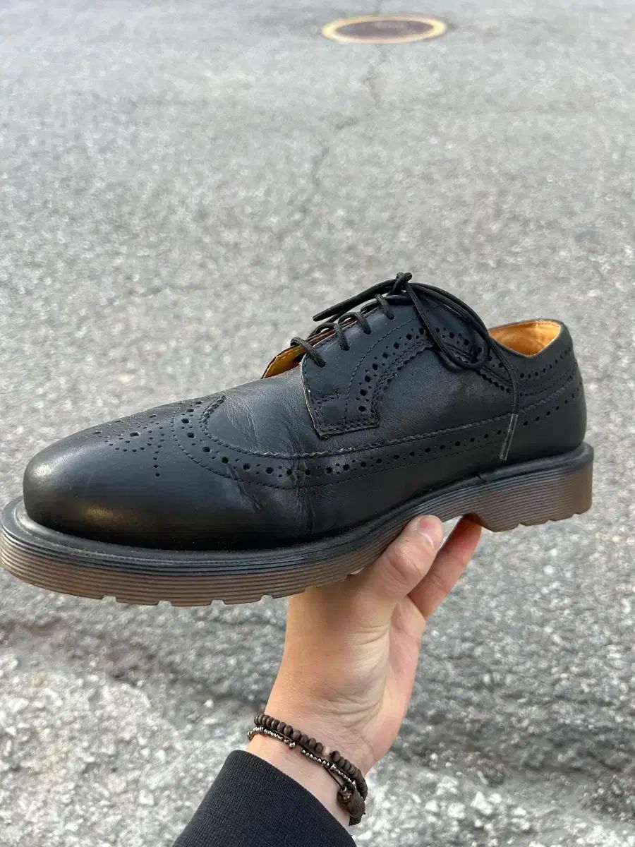 DR. MARTENS ウイングチップ280