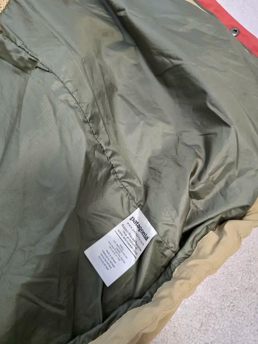 ウィンドブレーカー