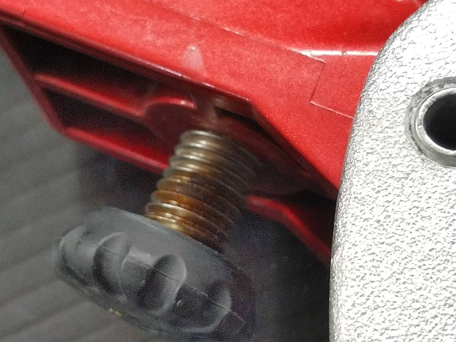 １６０ＣＨ レッド