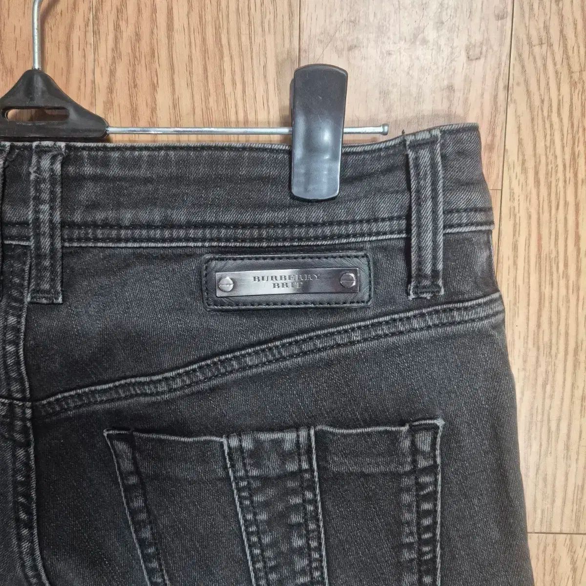 バーバリー BRIT