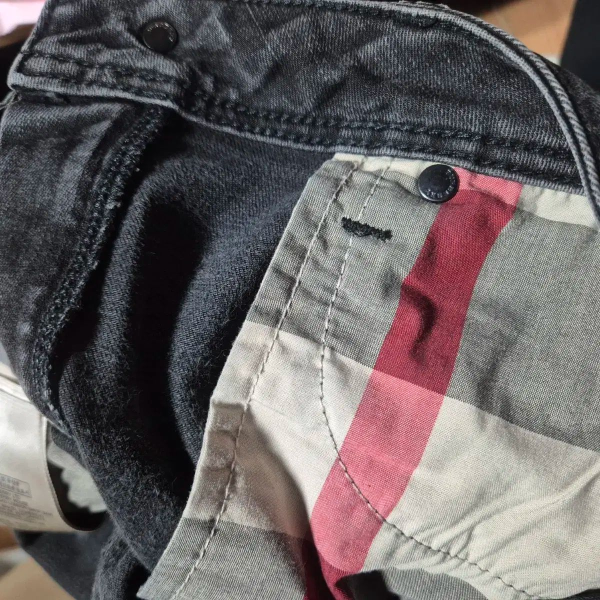 バーバリー BRIT