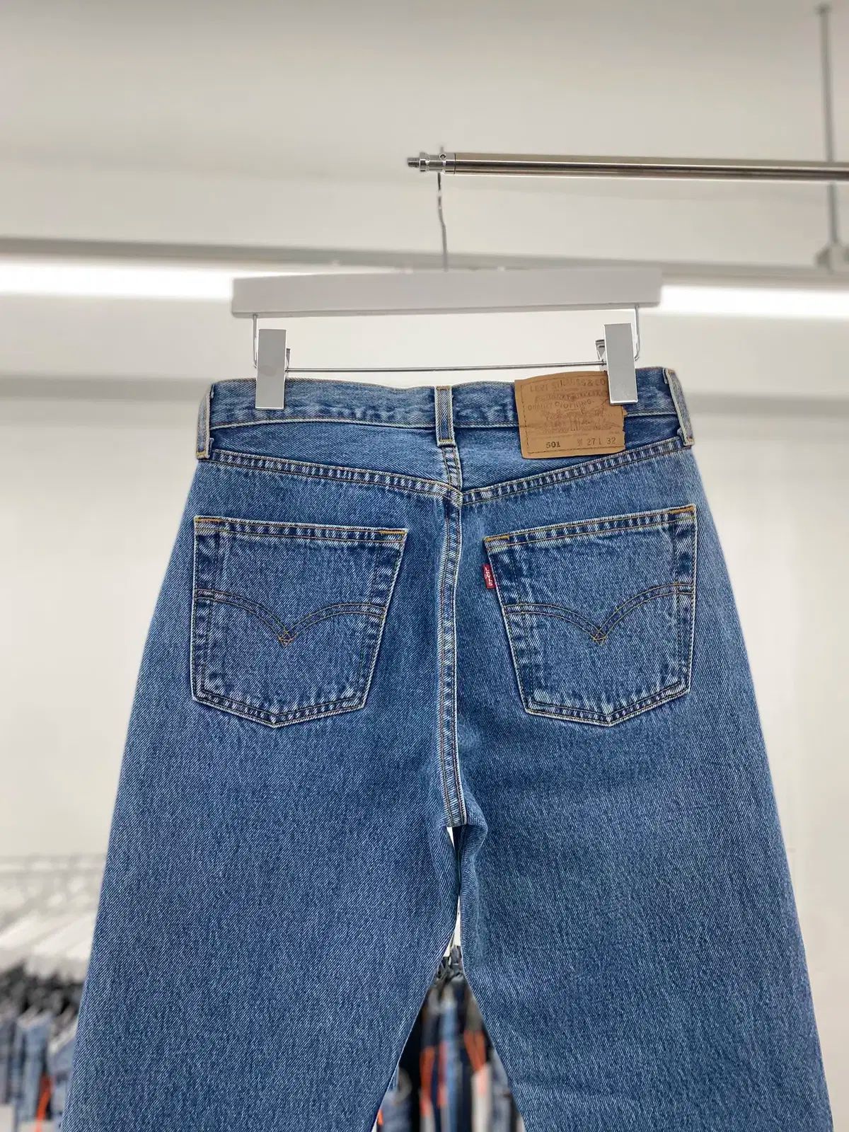 見応えのある リーバイス501 90s 26サイズ a3873 送料無料キャンペーン中。