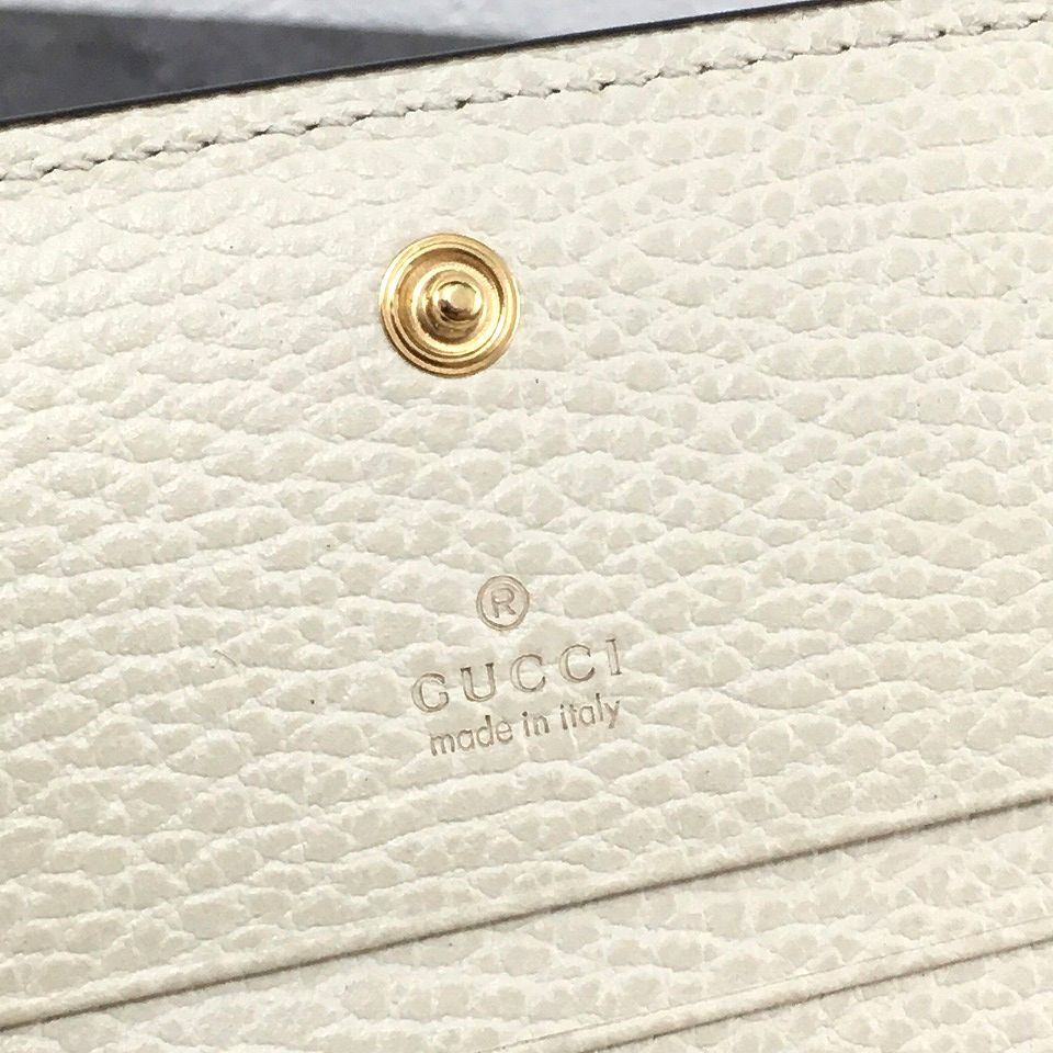 コンパクトウォレット 658610