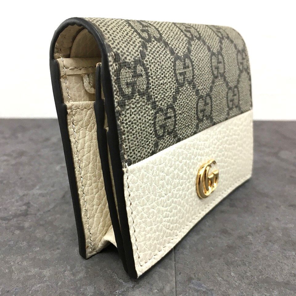 コンパクトウォレット 658610