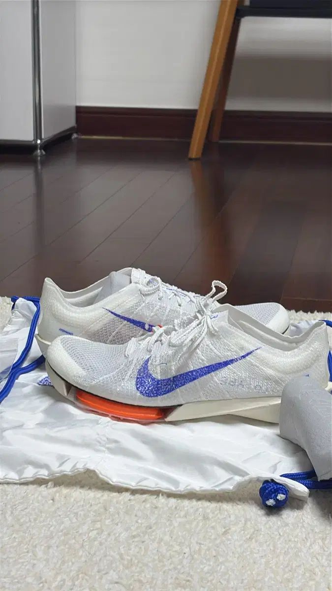 ナイキ ヴィクトリー2 陸上スパイク