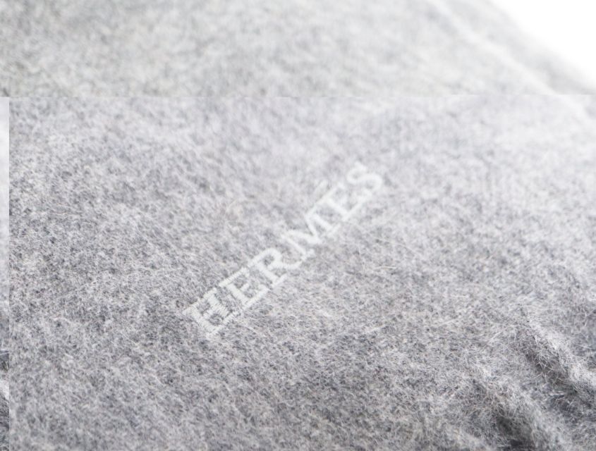 頑丈な エルメス HERMES カシミヤ グレー 刺繍 ロゴ 大判 ユニセックス マフラー 【人気急上昇】