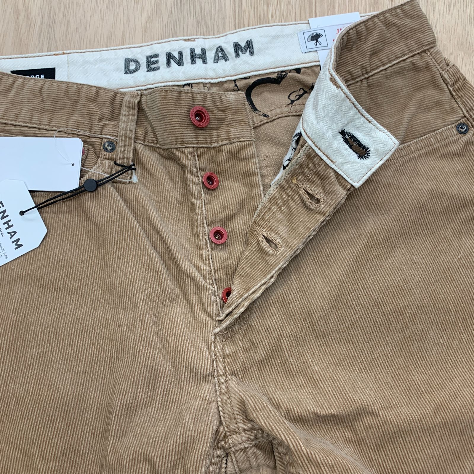 Denham デンハム バルーンパンツ ベージュ a IN U CHINO アイテム詳細｜DENHAM（デンハム）日本公式オンラインストア