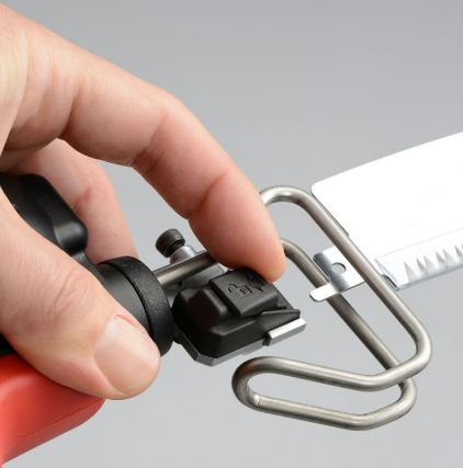  京セラ 旧リョービ 電気のこぎりキット ASK-1010 KT 618403 B KYOCERA リョービ RYOBI 電気のこぎり のこぎり 電動 電動のこぎり ノコギリ レシプロソー セーバーソー 木工 樹脂 切断 鉄板 庭木剪定 剪定 切る 電動のこぎり 切断工具 切断機