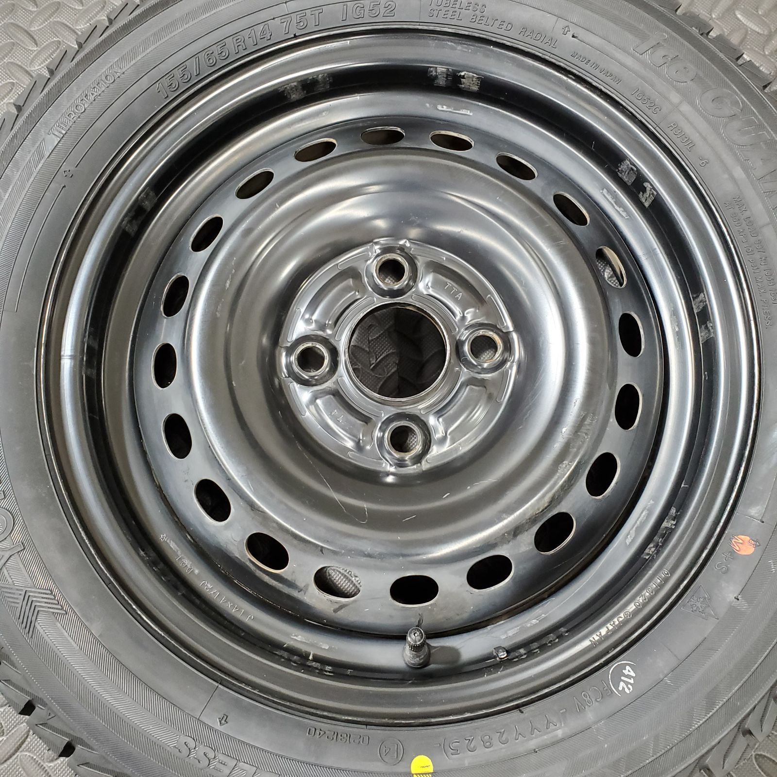 25年製 新品タイヤ 155/65R14 ヨコハマ アイスガードIG52C ホンダ JF3